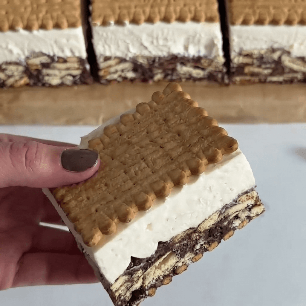 Recette Carrés Gourmands Chocolat et Biscuits